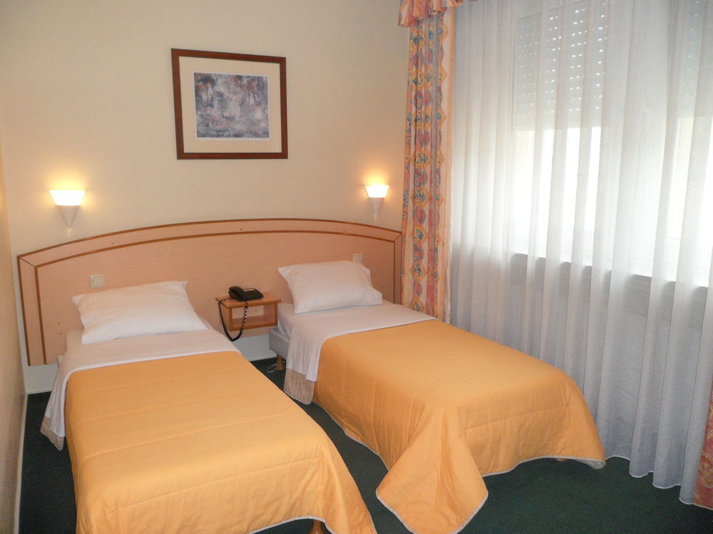 Yasha Hotel Lussemburgo Esterno foto